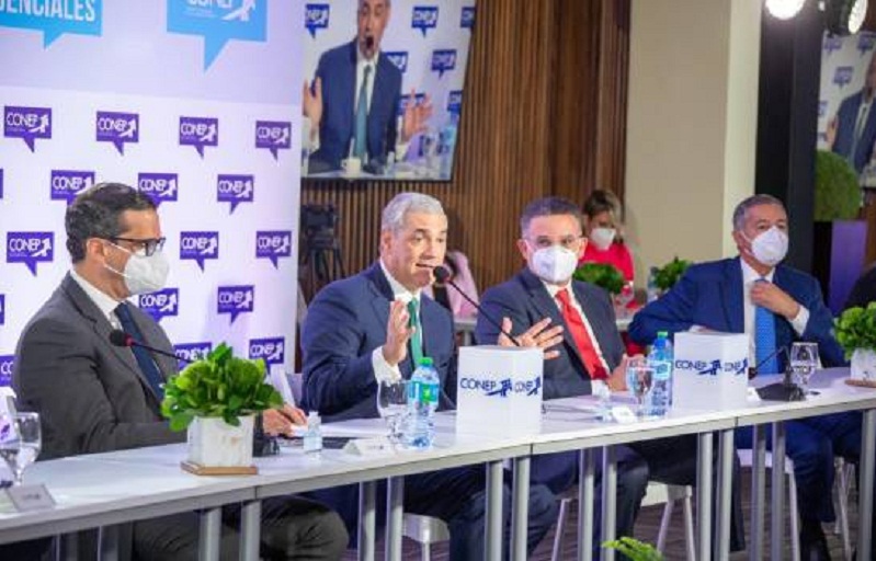 Gonzalo Castillo pide a empresarios trabajar unidos con el Estado para salir de la crisis