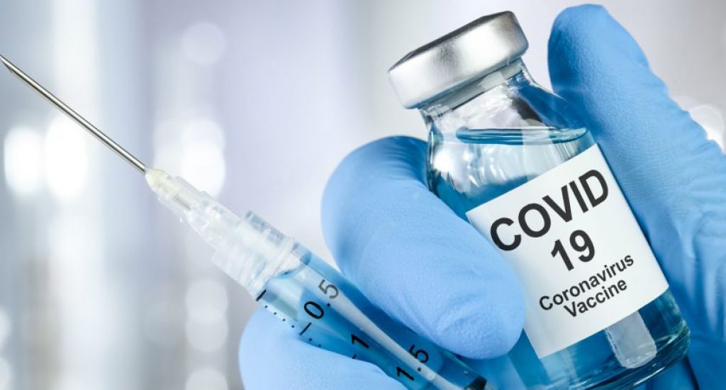 La OMS ve factible una vacuna contra la COVID-19 para principios de 2021