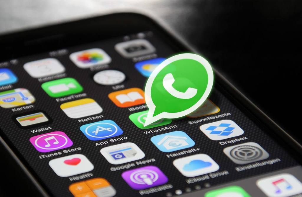 WhatsApp sufre un fallo técnico no se muestra la hora de última conexión y si el usuario está activo