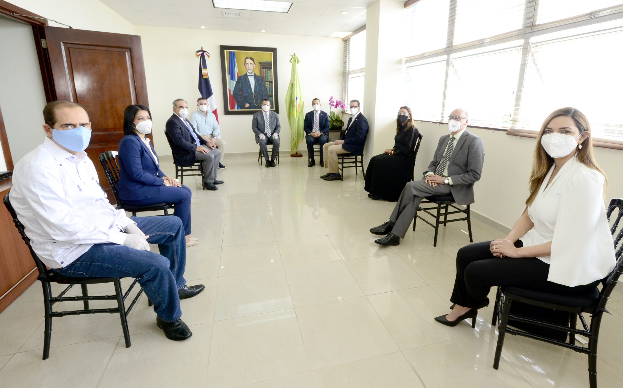 -5eff730d3e227--5eff730d3e229Pleno del TSE recibe a representantes del Conep, Anje y AIRD previo a comicios.jpg