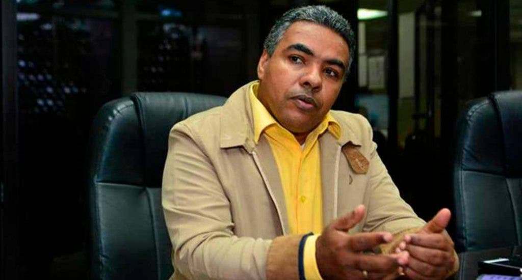 CNTU solicita cambio para cobrar multas a violadores del toque de queda