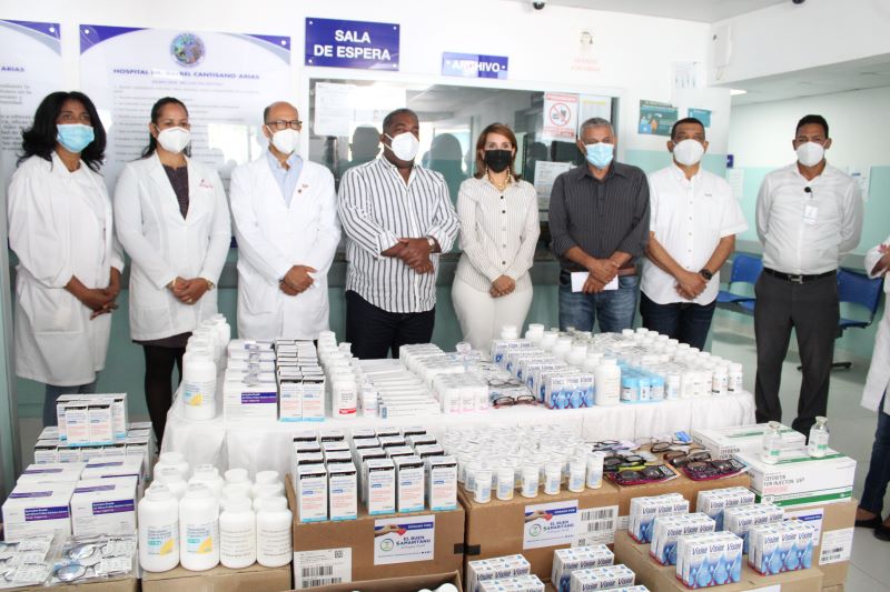 Gabinete Social de la Presidencia entrega medicamentos a hospitales de Puerto Plata