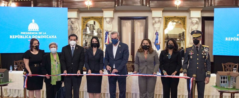Gobierno deja en funcionamiento 12 nuevas casas de acogida para mujeres ...