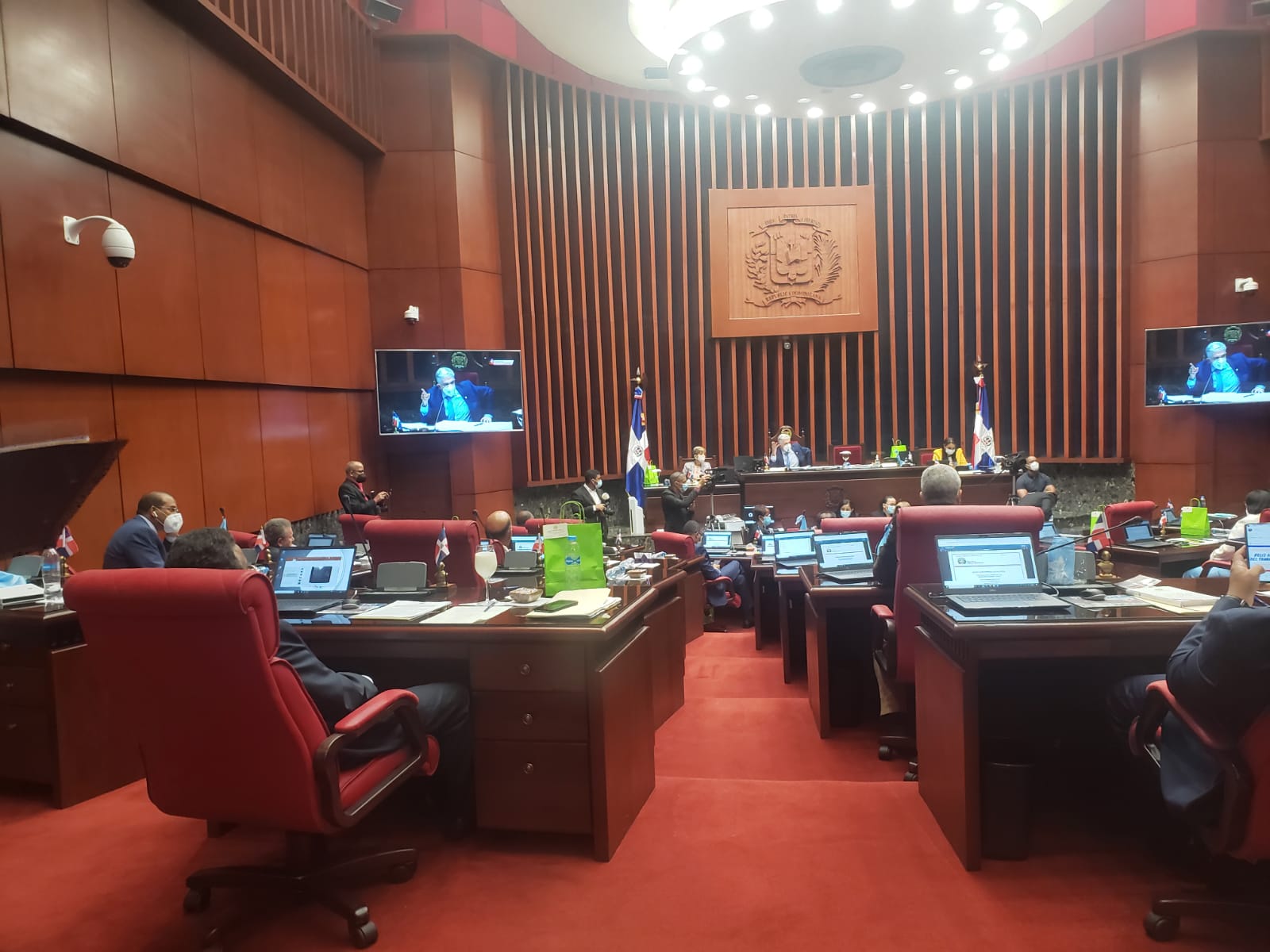 Senado aprueba en primera lectura nueva Ley de Aduanas - Las Calientes ...