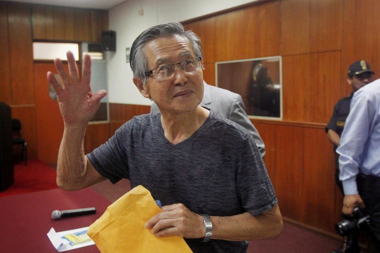 PERUFiscalía pide se prohíba a expresidente Fujimori salir país