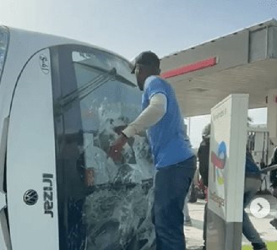 Al menos dos muertos y decenas de heridos en accidente en la carretera ...