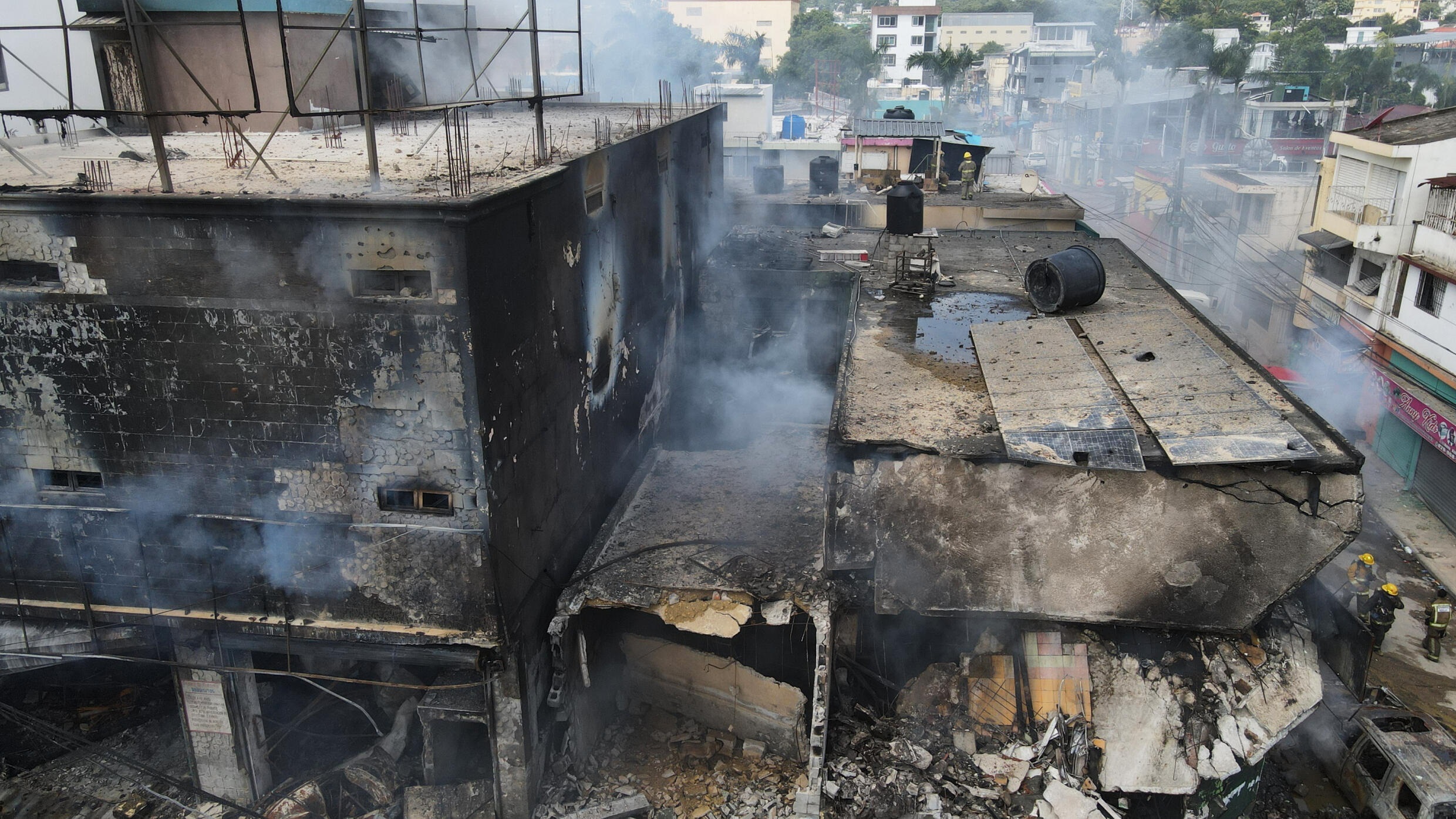 Inacif entrega 10 nuevos restos a familiares de fall3cidos en explosión de San Cristóbal