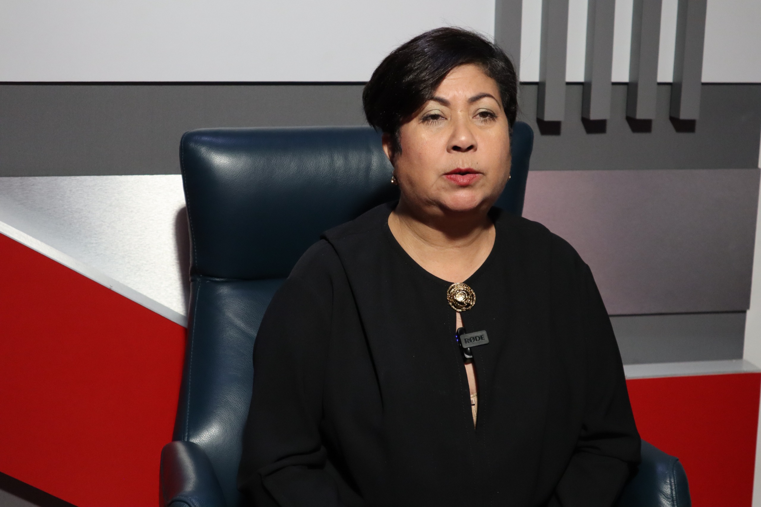Delia Ortiz llama a las mujeres a pasar del discurso a la acción en política