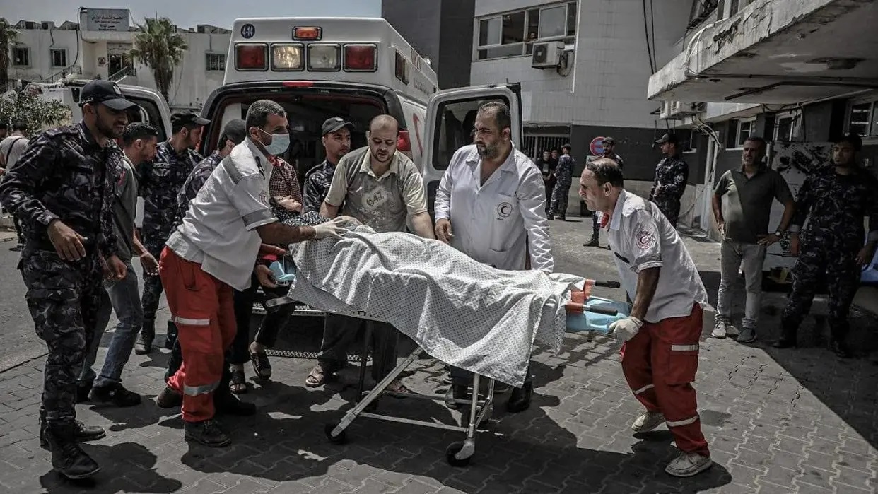 Hospitales de Gaza a punto de colapsar por corte eléctrico y escasez de insumos y personal