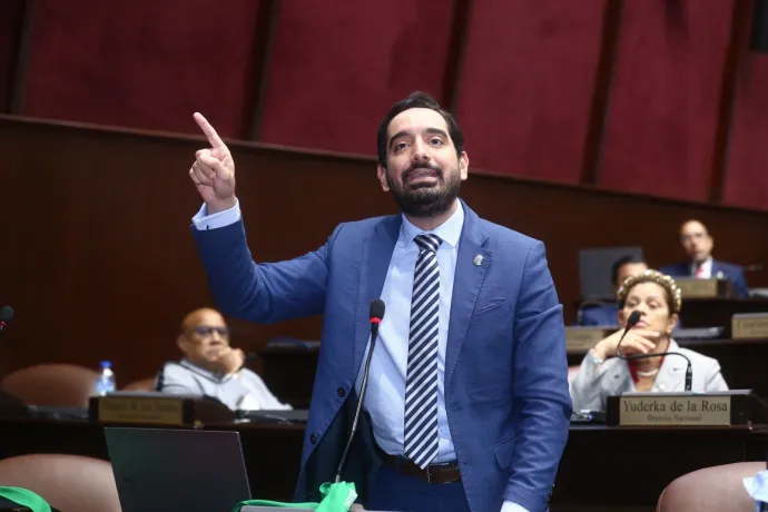 José Horacio llama al presidente Abinader a promulgar ley de atención a personas autistas