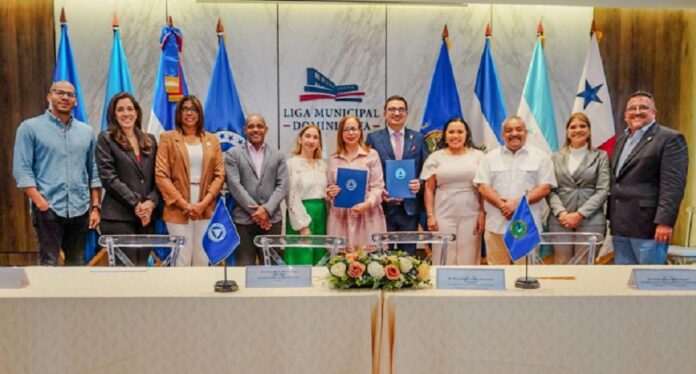 Comisión Salud del PARLACEN y Sociedad Dominicana de Infectología firman acuerdo de cooperación