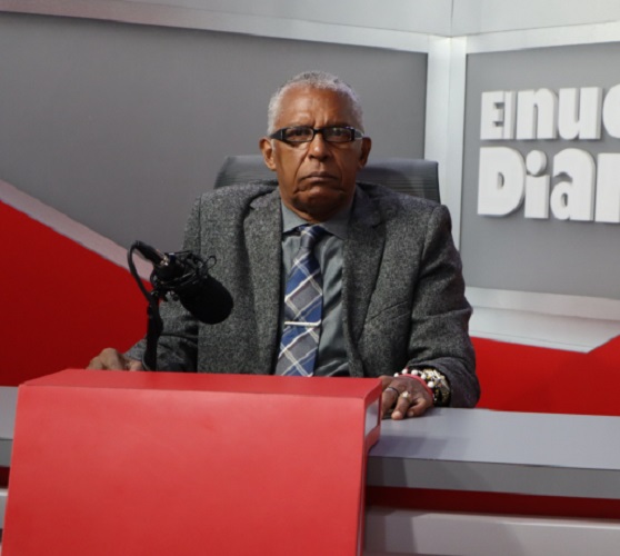 Comunicador acusa a Antonio Marte de invasor y critica parada de autobuses en autopista Duarte