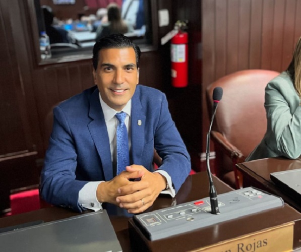 Diputado Juan José Rojas somete proyecto de ley que crea el Ministerio de la Familia