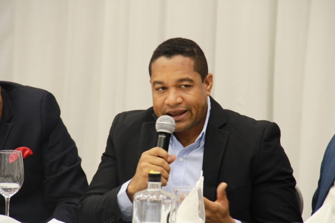 Diputado deplora hacinamiento en Cárcel Publica de Pedernales