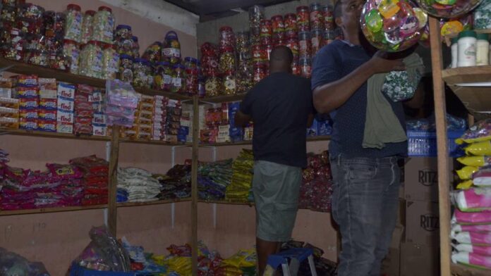 Ministerio de Comercio de Haití capacitó 50 inspectores para verificar etiquetado de productos