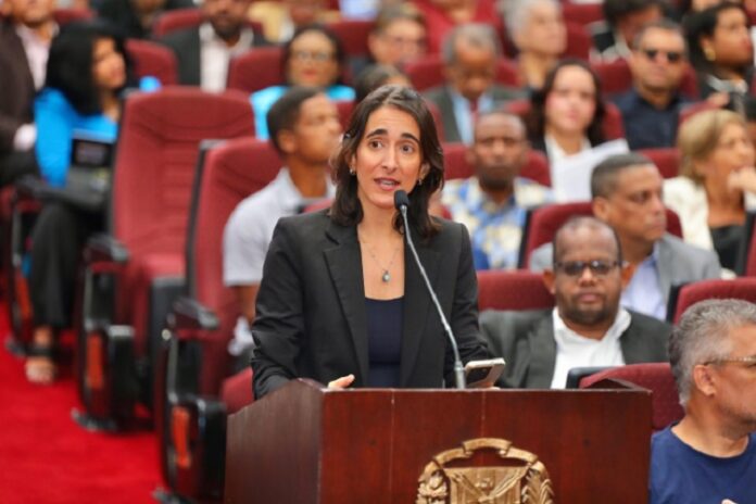 OD invita a legisladores a ponerse en los zapatos de las familias dominicanas