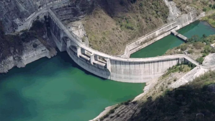 COE prohíbe actividades en el río Nizao por vaciado de la Presa de Aguacate
