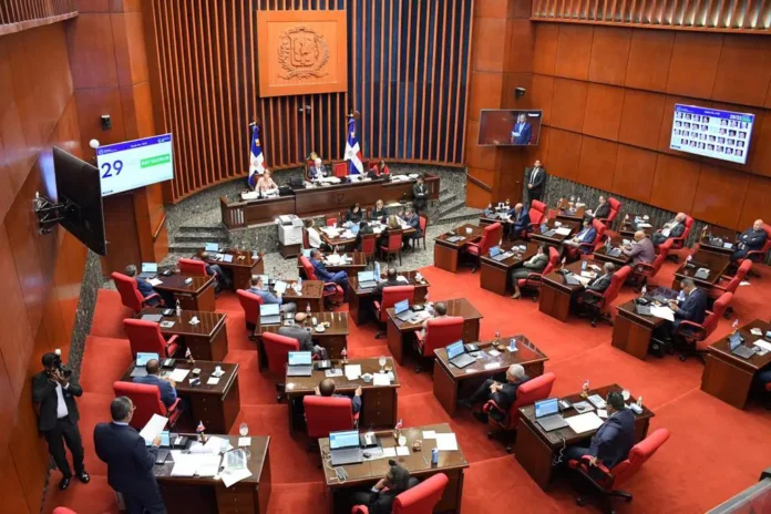 Legisladores aprobarán presupuesto nacional en diciembre