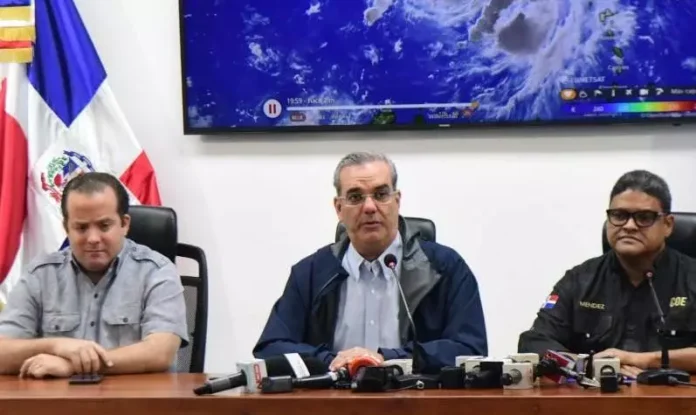 Presidente Abinader convoca reunión de organismos de emergencia en el COE