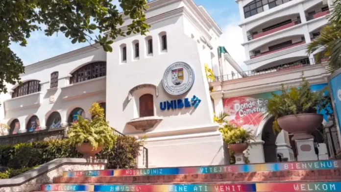 Unibe gradúa 433 nuevos profesionales