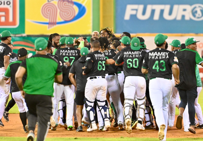 Las Estrellas ganan la serie regular al derrotar al Licey