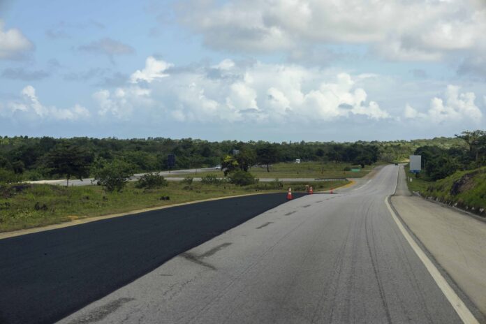 gobierno-repavimentara-la-autovia-del-este-y-la-autovia-del-coral