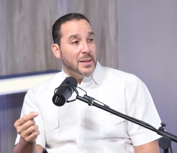 Joel Díaz respalda candidaturas independientes; dice deben de regularlas