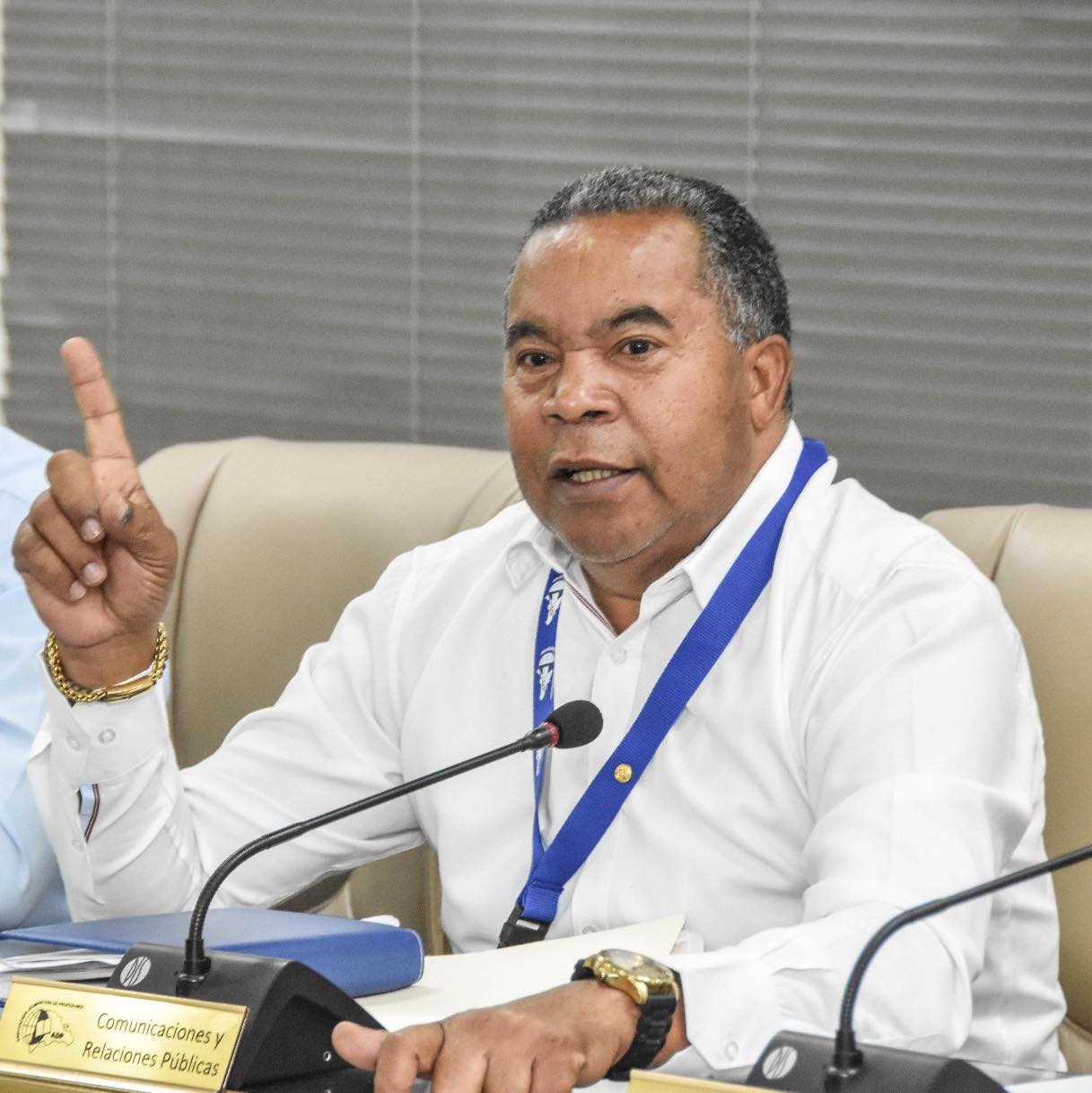 ADP condena hechos que afectan la dignidad educativa y llama a ...